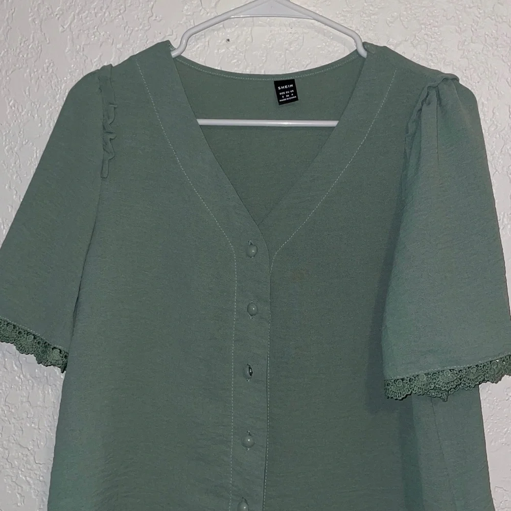 SHEIN Dusty Green Casual Top - Picture 6 of 7